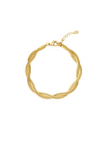 Produktbillede af ESTELLE armbånd i guld. Fra BySofieSønderby