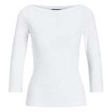 Produktfoto af hvid Fifi boatneck bluse på hvid baggrund. Fra BySofieSønderby