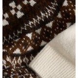 Detaljebillede af hvid KRISTIN striktrøje. Fra BySofieSønderby.