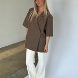 MINNIE oversized kortärmad blazer, brun