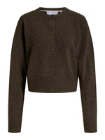 Produktfoto af brun NATALIE strikcardigan. Set forfra. Fra BySofieSønderby