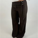 Modelbillede af brune NATALY bukser. Set forfra. Fra BySofieSønderby