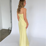 NAT axelbandslös klänning, gul