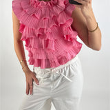 Modelbillede af pink RHINA top. Set forfra. Fra BySofieSønderby