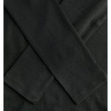 Detaljebillede af sort STAR bluse. Fra BySofieSønderby