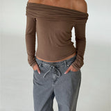 TARA off shoulder blus, brun