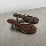 Billede af brune VIGGA sko med lav hæl. Fra BySofieSønderby
