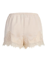 Produktbillede af creme VIMA shorts. Set bagfra. Fra BySofieSønderby